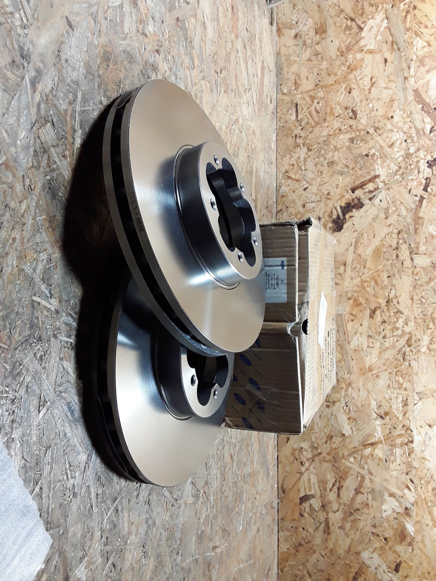 Ford Transit 2,2TDCI 300MM Durchmesser Bremsscheibensatz Vorderachse original Ford NEU