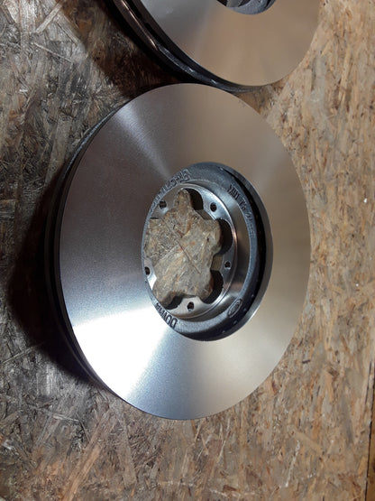 Ford Transit 2,2TDCI 300MM Durchmesser Bremsscheibensatz Vorderachse original Ford NEU