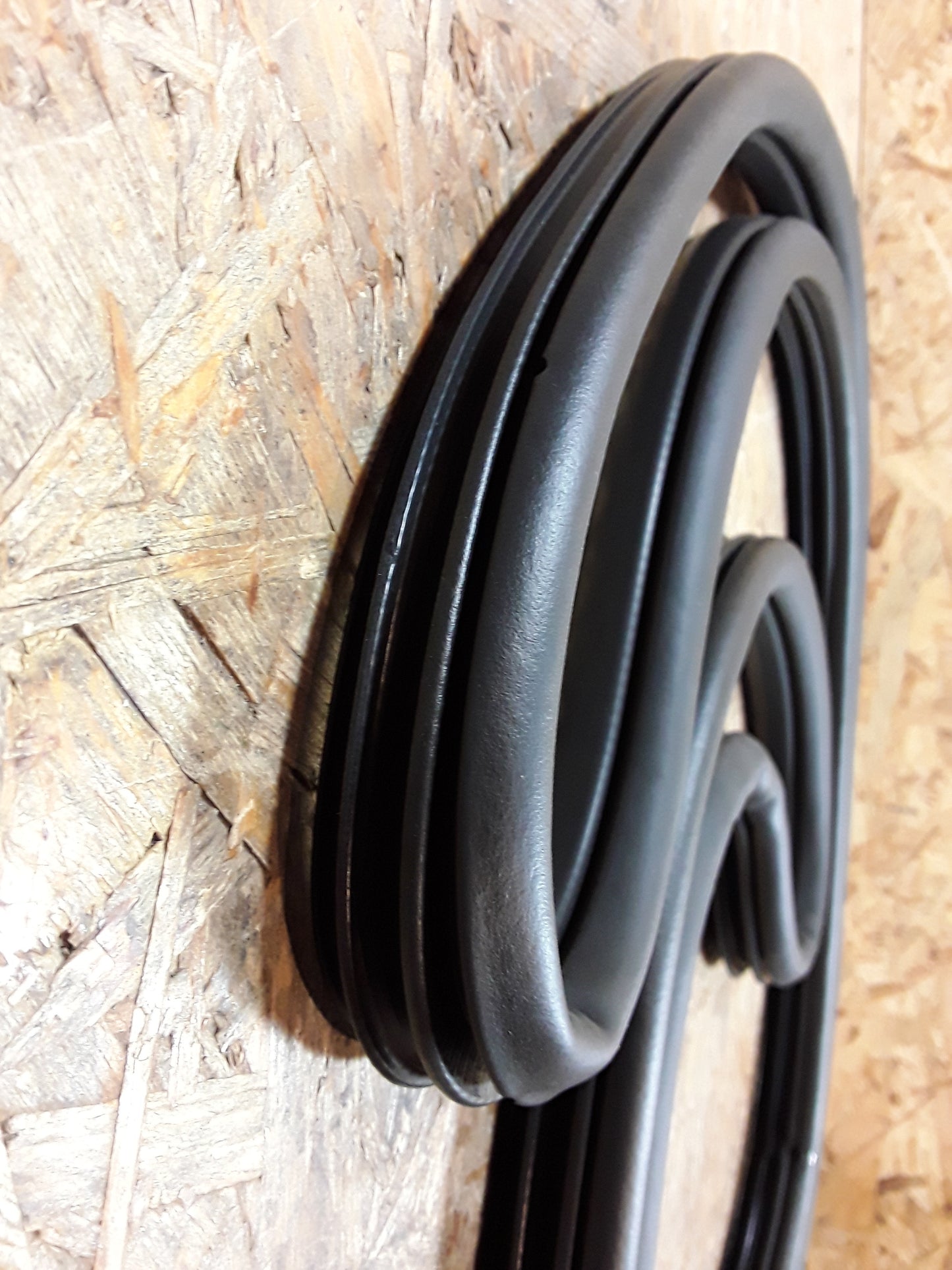 Hyundai ix20 Türdichtungsgummi rechts hinten ab Bj 12.2 original Hyundai NEU