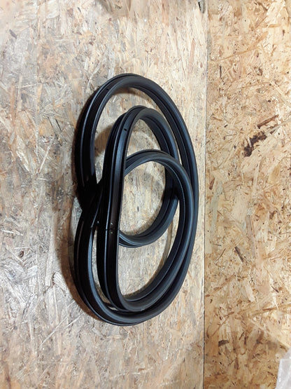 Fiat Linea 2009-2014 \ Linea Fase 1 2015-2016 Fahrerseite hinten original Fiat NEU