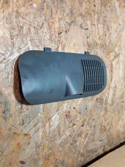 Kadett E Abdeckung Lampen links hinten original GM Opel NEU