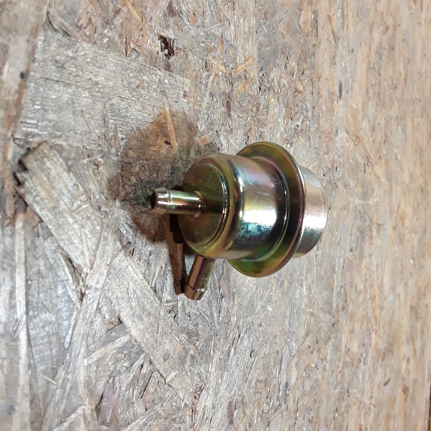 Calibra Benzindruckregler original GM Opel NEU