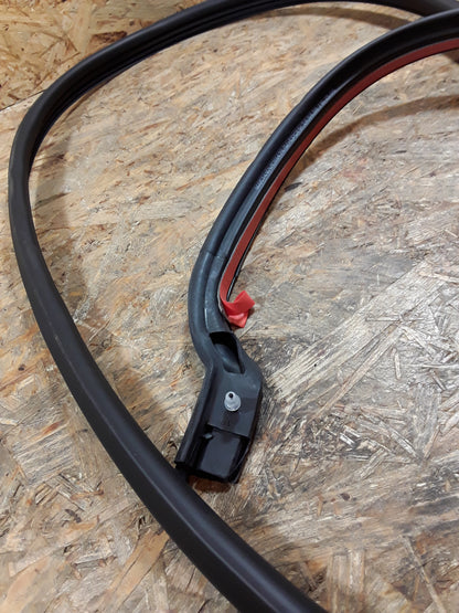 Meriva A Gummiabdichtung Radkasten hinten rechts original GM Opel NEU