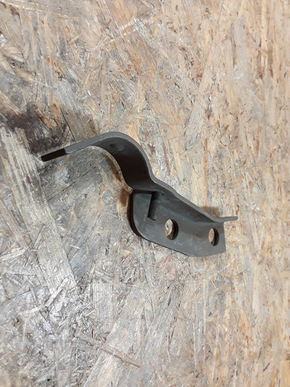 Rekord E Verbindungsschiene Auspuffaufhängung original GM Opel NEU