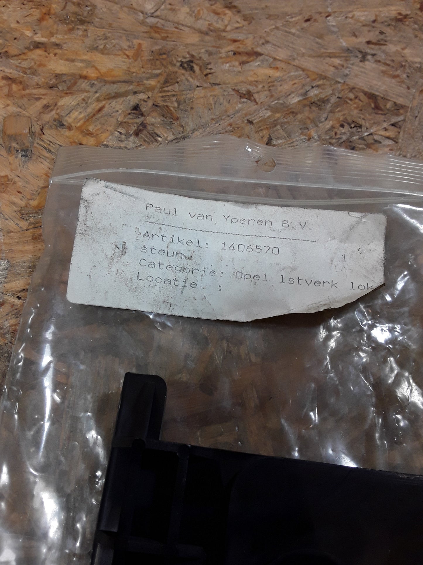 Rekord E Halter Stoßstange hinten Gleitstück original GM Opel NEU