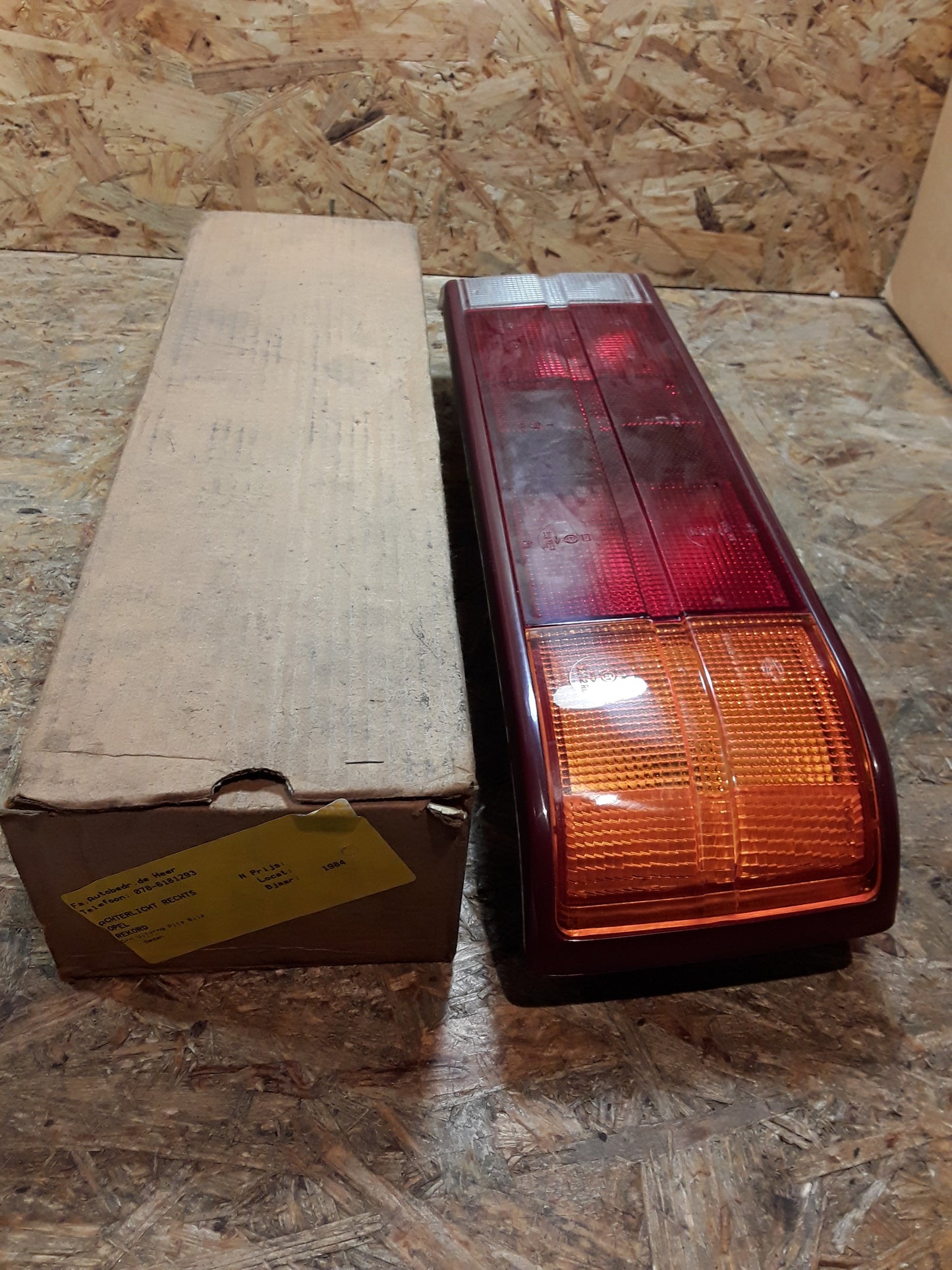 Rekord Rückleuchte rechts original GM Opel NEU