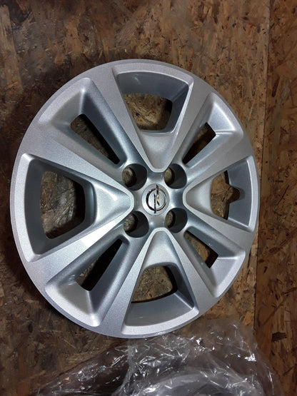 Corsa E  Radkappe 15" original GM Opel NEU