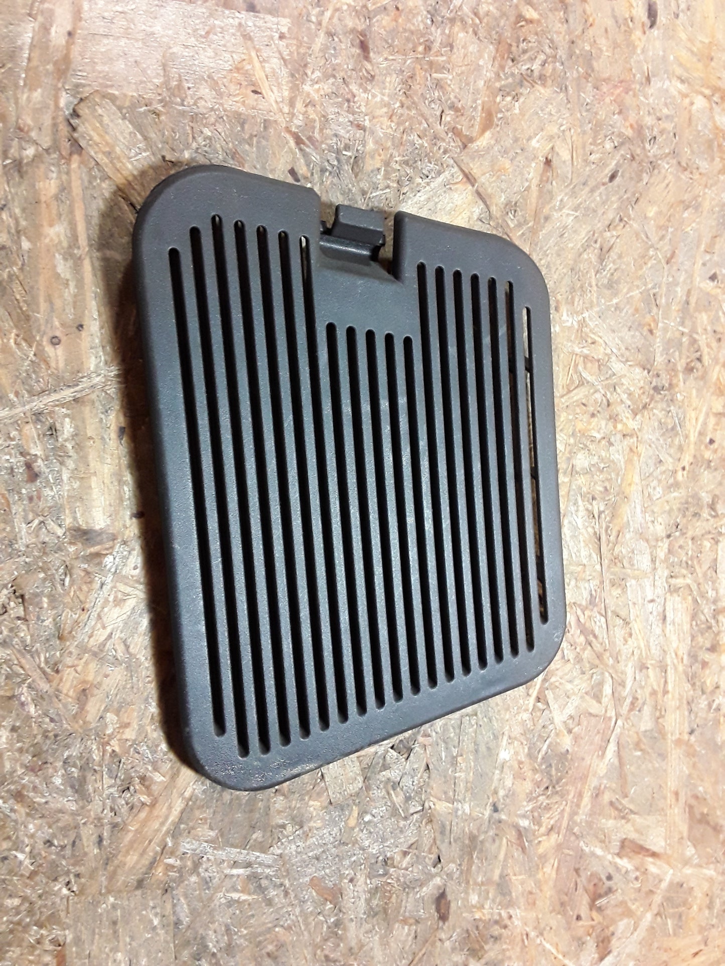 Astra F Abdeckung Kofferraum rechts original GM Opel NEU