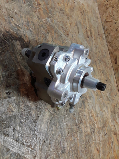 Astra 1,7 CDTi Hochdruckpumpe original GM Opel NEU