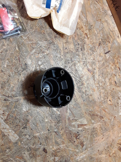 Kadett E Einbausatz Elektrische Teile Anhängerzugvorrichtung original GM Opel NEU