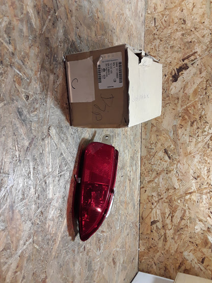Corsa C Reflektor hinten links original GM Opel NEU