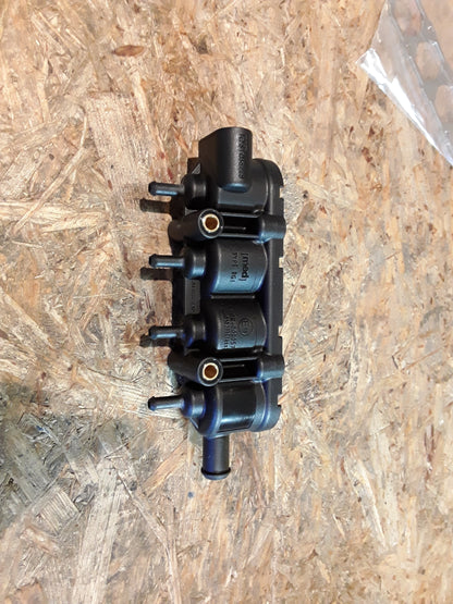 Meriva 1,4 Turbo ecoflex Kraftstoffverteilrohr original GM Opel NEU