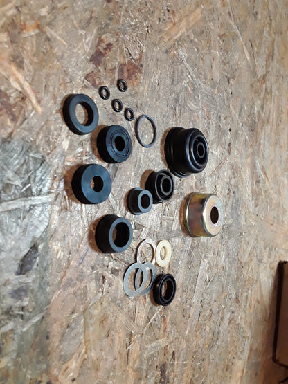 Opel Modell leider unbekannt Reparatursatz Dichtungen Bremse vorne original GM Opel NEU