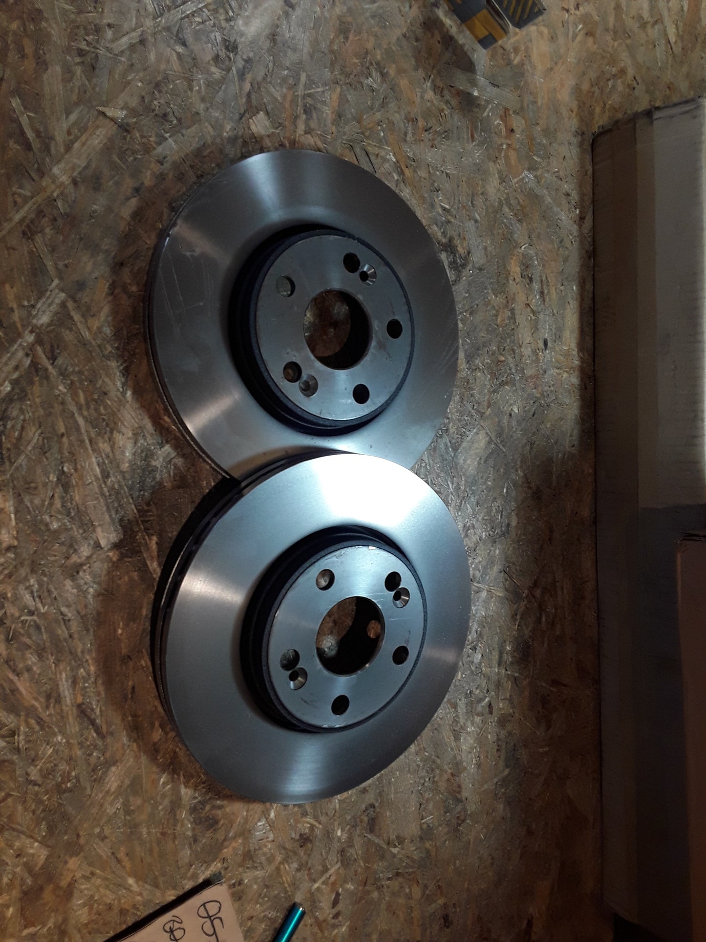 Renault Espace 3 Bremsscheibensatz vorne innenbelüftet original Renault NEU