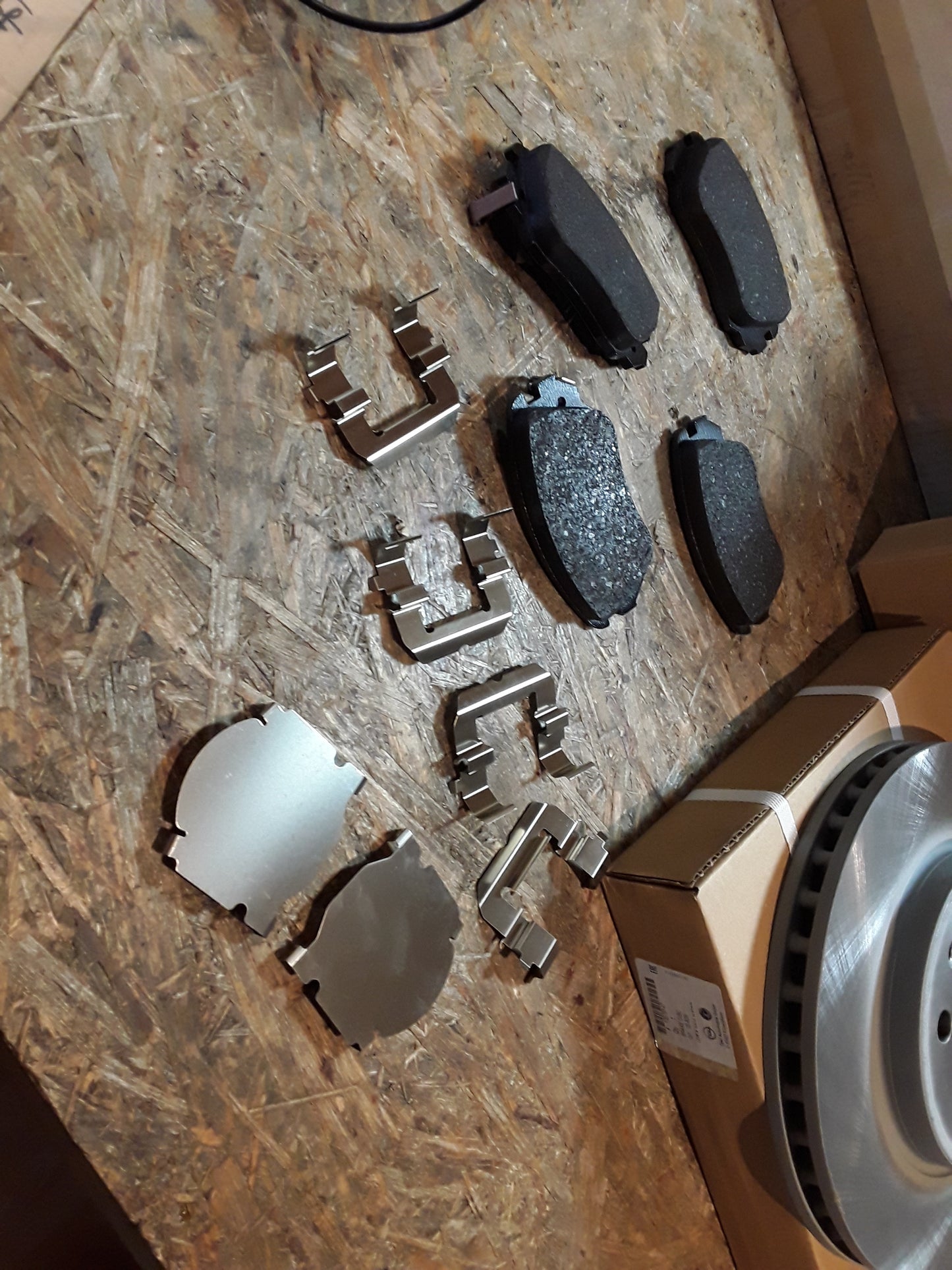 Insignia A Bremsscheibensatz vorne + Bremsbeläge original GM Opel NEU