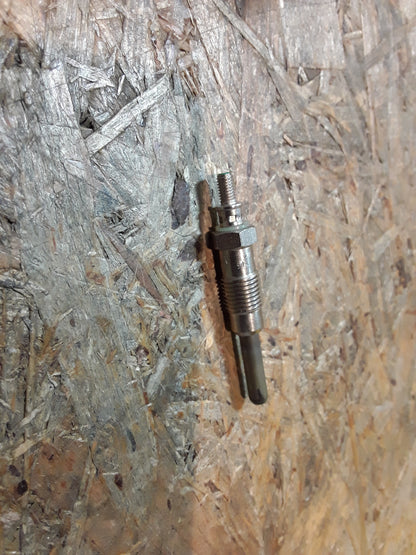 Modelle leider unbekannt Glühkerzen original GM Opel NEU