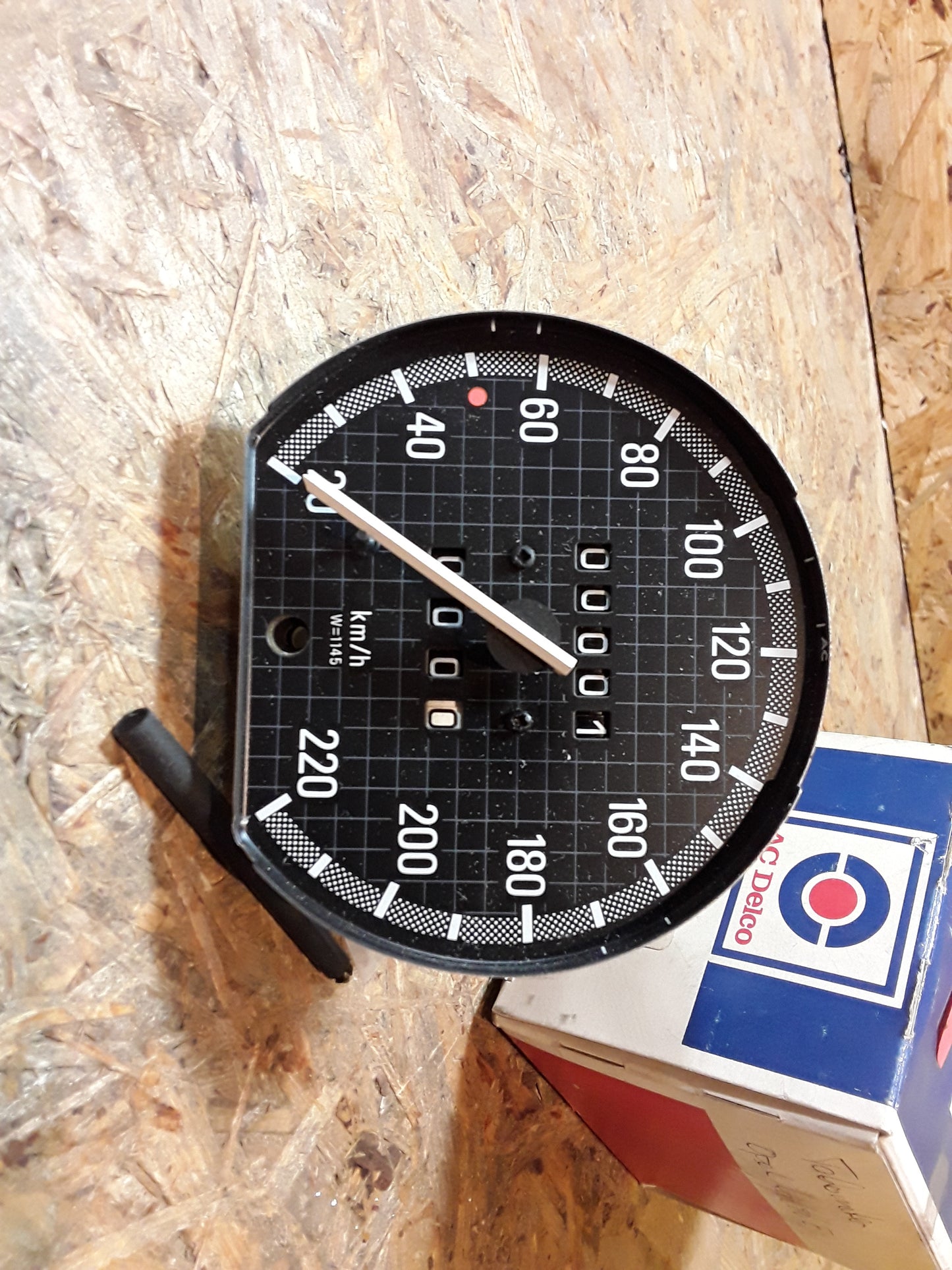 Kadett E Tachometer original AC DELCO NEU