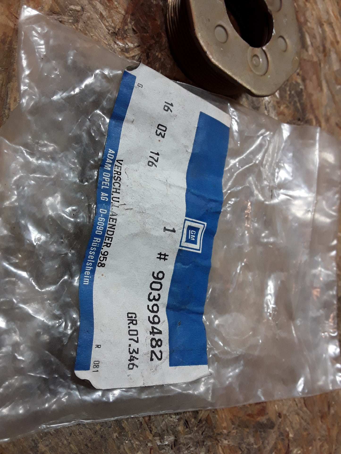 Rekord E Satz Befestigungsteile original GM Opel NEU