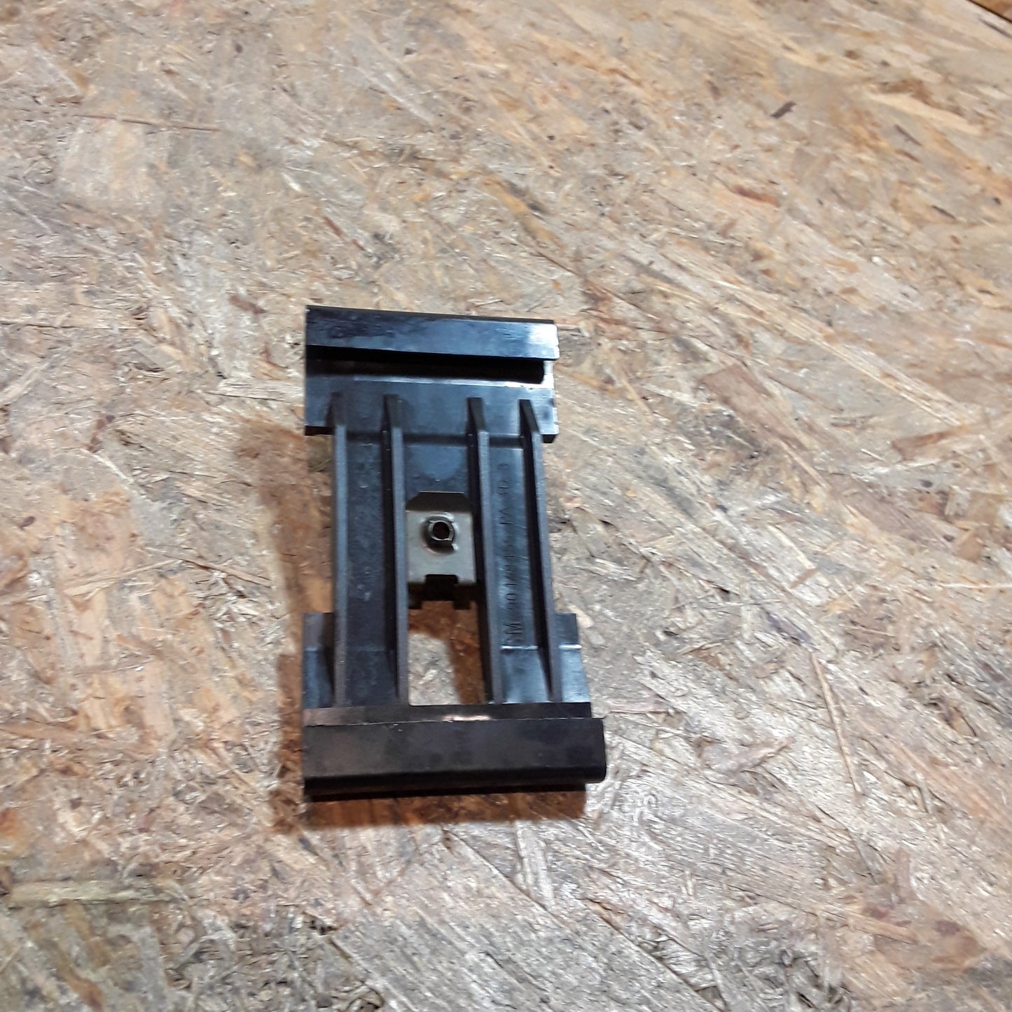 Rekord E Halter Stoßstange hinten rechts original GM Opel NEU