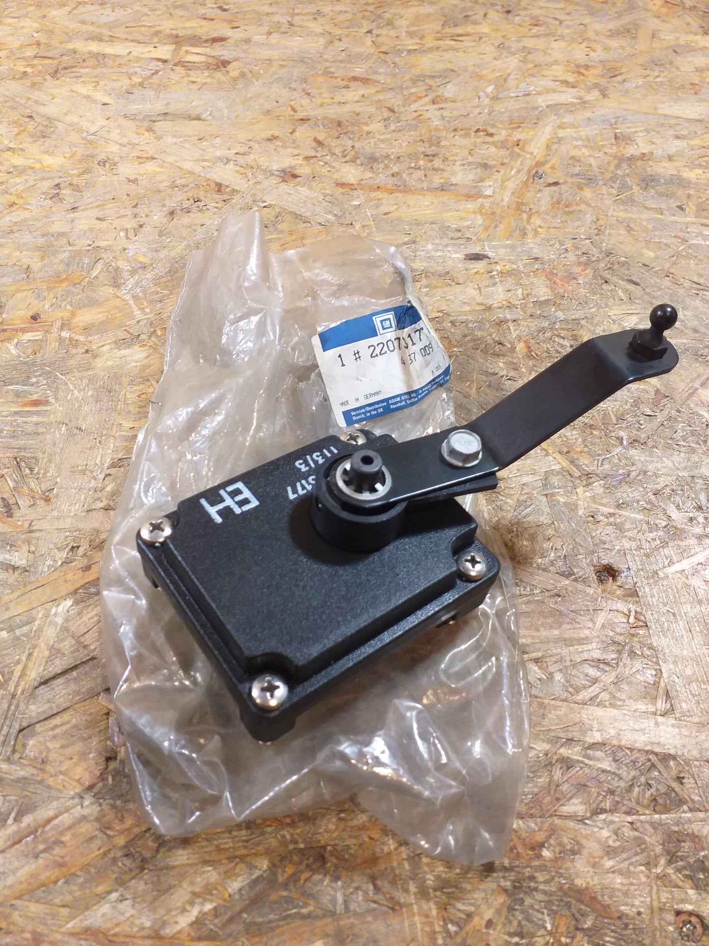 Omega B Niveauregulierung original GM Opel NEU