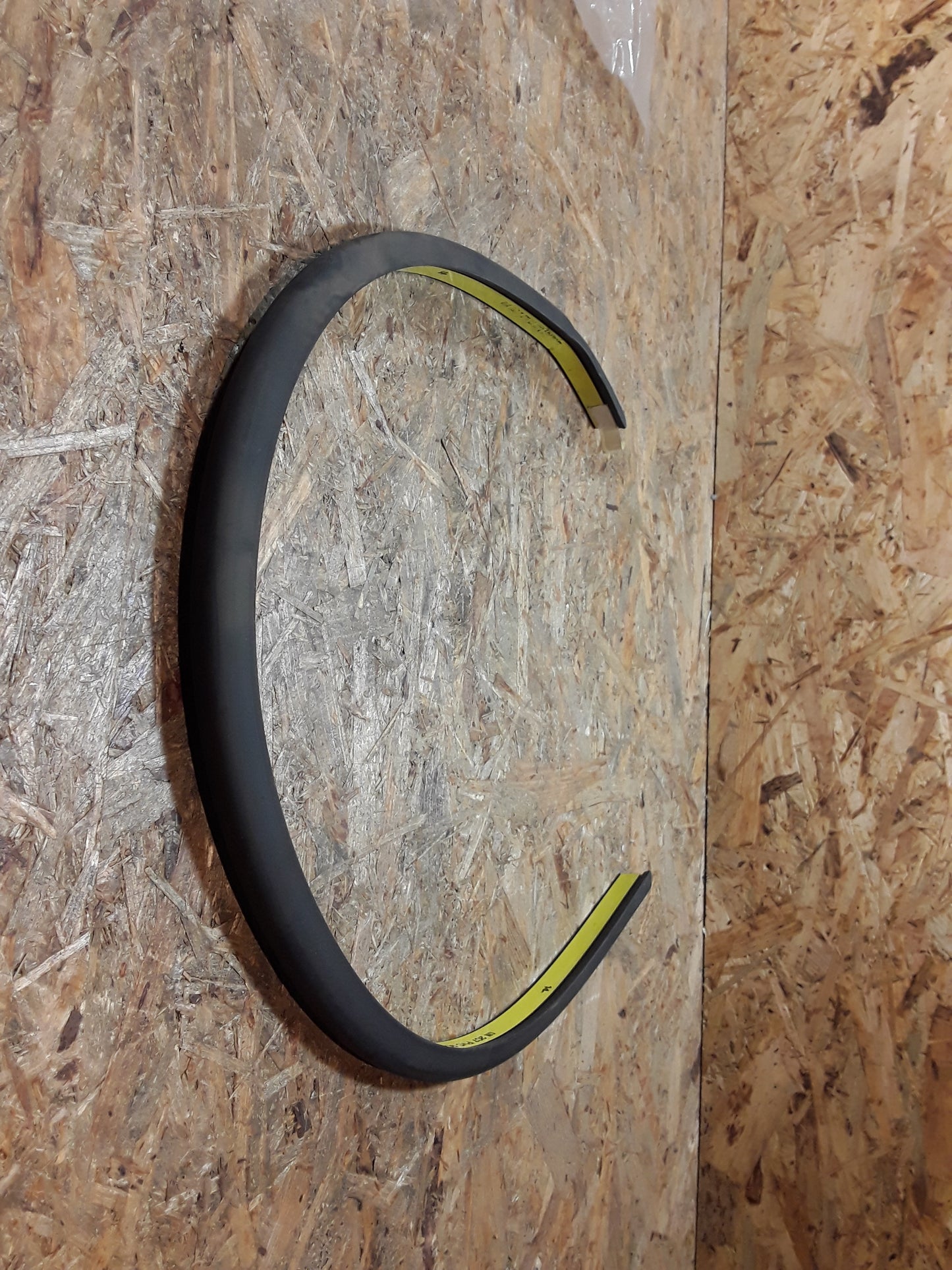 Kadett E Schutzzierleiste Vordertüre original GM Opel NEU