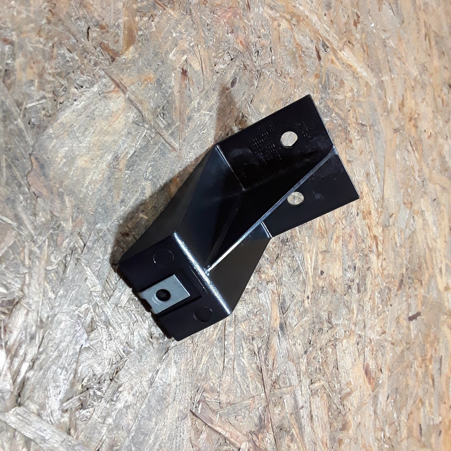 Chevrolet/ Daewoo Matiz Spoiler Halter unten hinten original GM Opel NEU