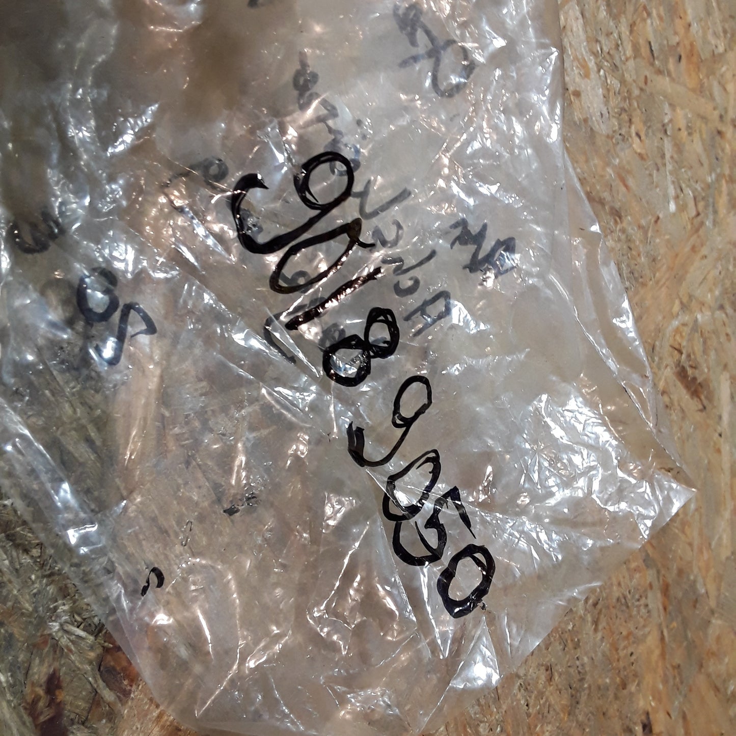 Modell leider unbekannt Achskörper Lagerung hinten original GM Opel NEU