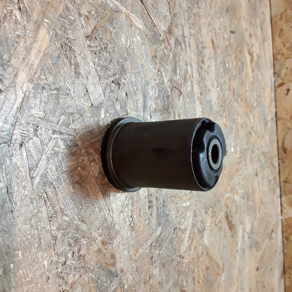 Modell leider unbekannt Achskörper Lagerung hinten original GM Opel NEU