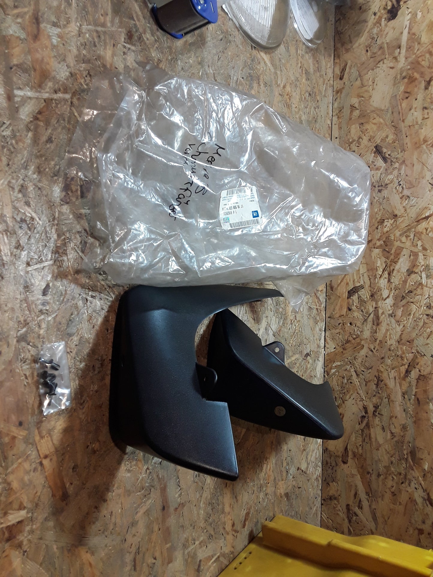 Meriva B Schmutzfänger vorne original GM Opel NEU