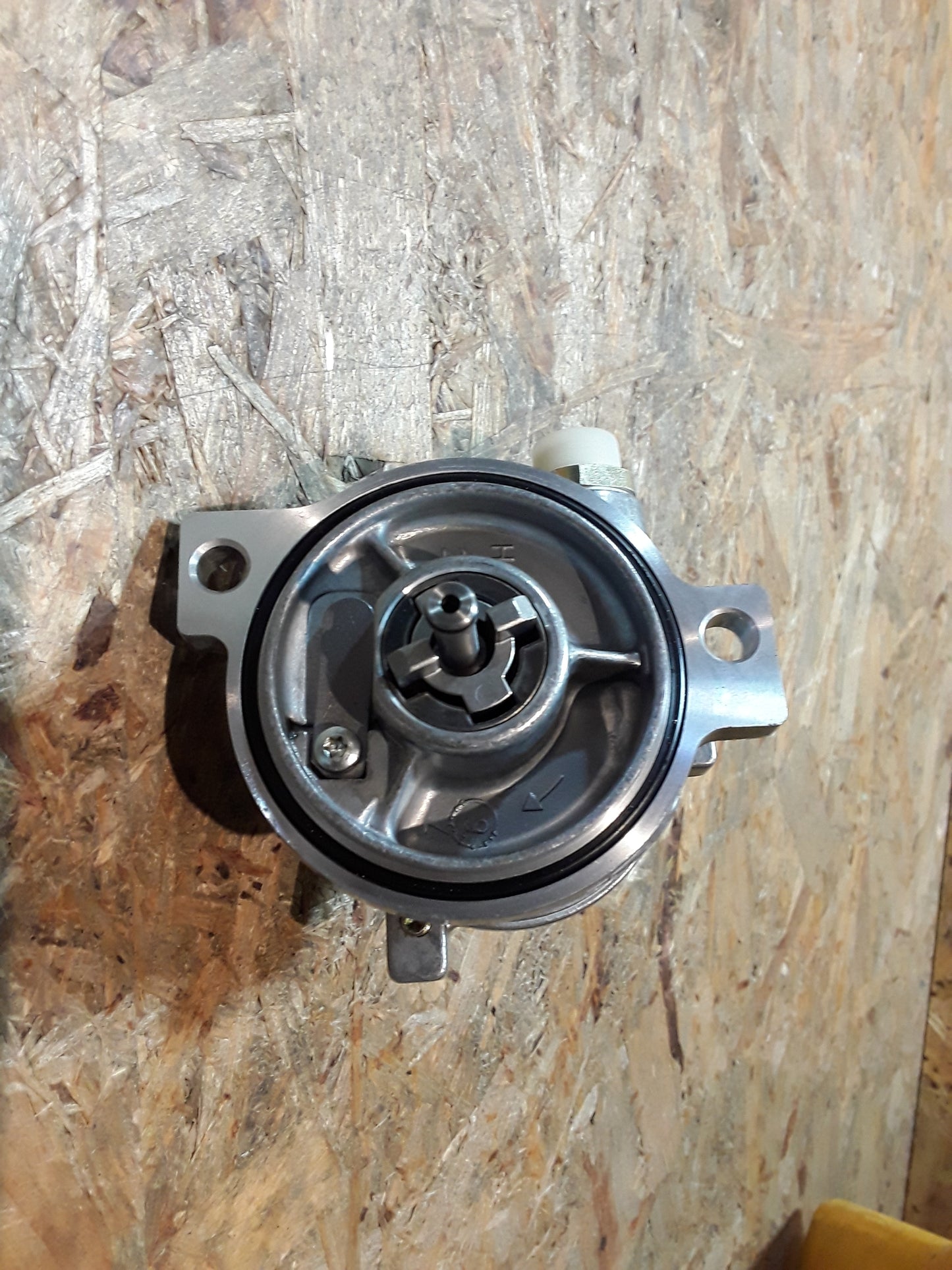 Astra F Caravan Vakuumpumpe original GM Opel NEU