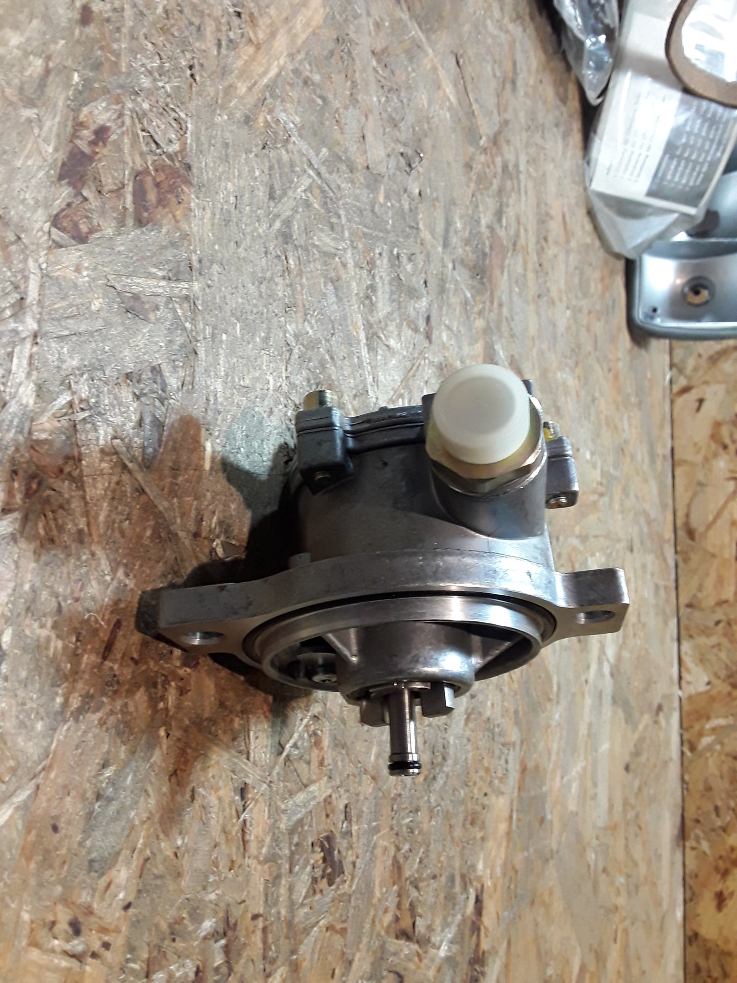 Astra F Caravan Vakuumpumpe original GM Opel NEU