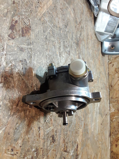 Astra F Caravan Vakuumpumpe original GM Opel NEU