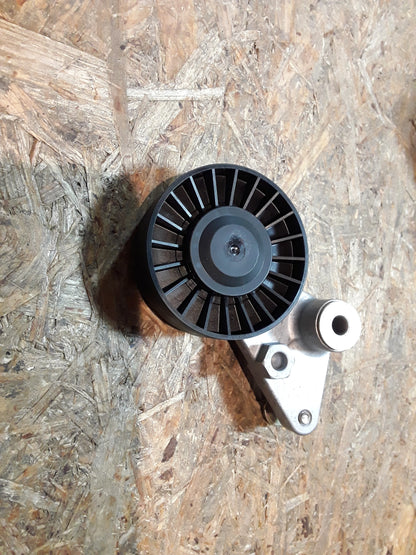 Saab 9-3 BJ 1998 Spannrolle Keilrippenriemen original GM Opel NEU