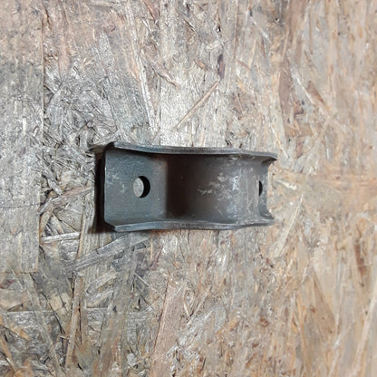 Rekord E Bügel Auspuffaufhängung original GM Opel NEU