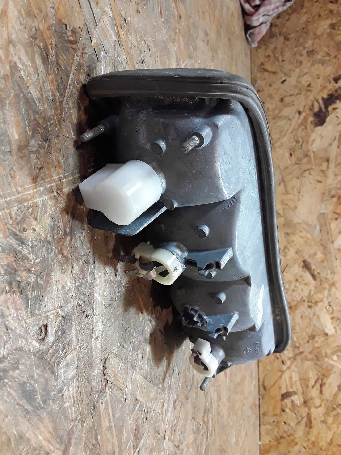 Rekord D Lampenträger original Opel NEU