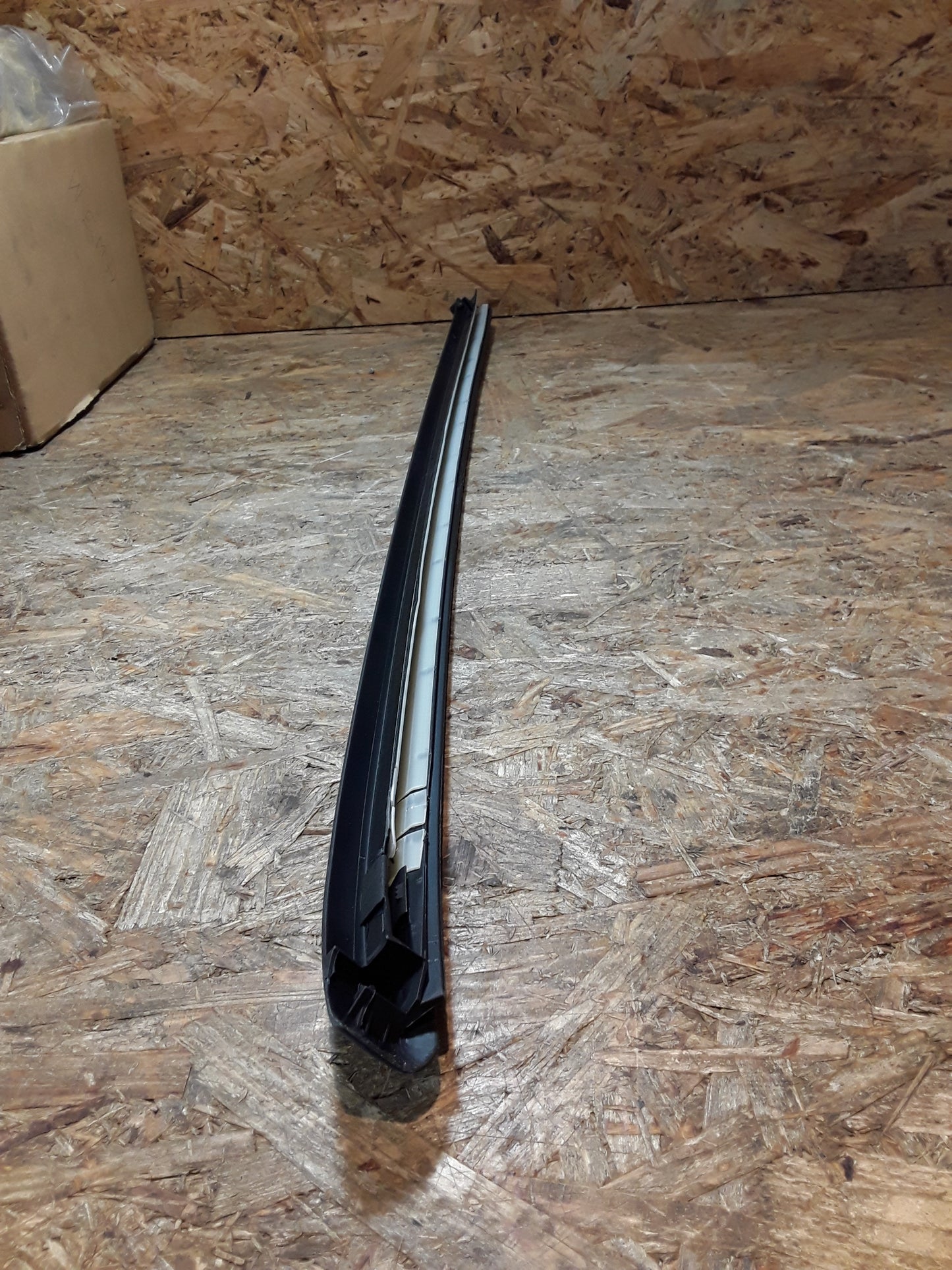 Vectra B Zierleiste links Windschutzscheibe original GM Opel NEU