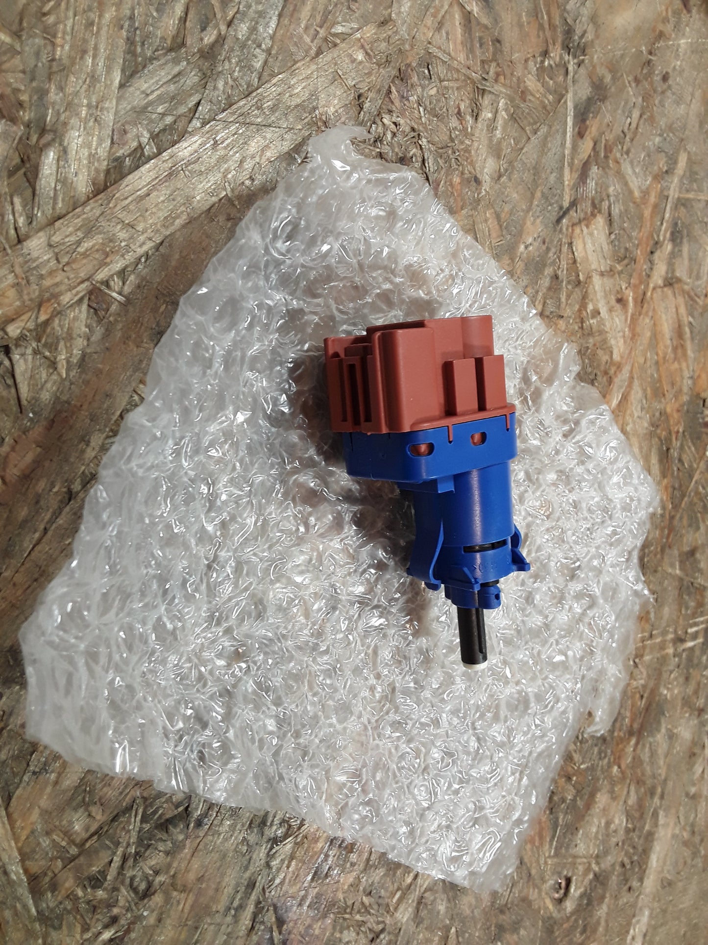 Combo Bremslichtschalter original GM Opel NEU