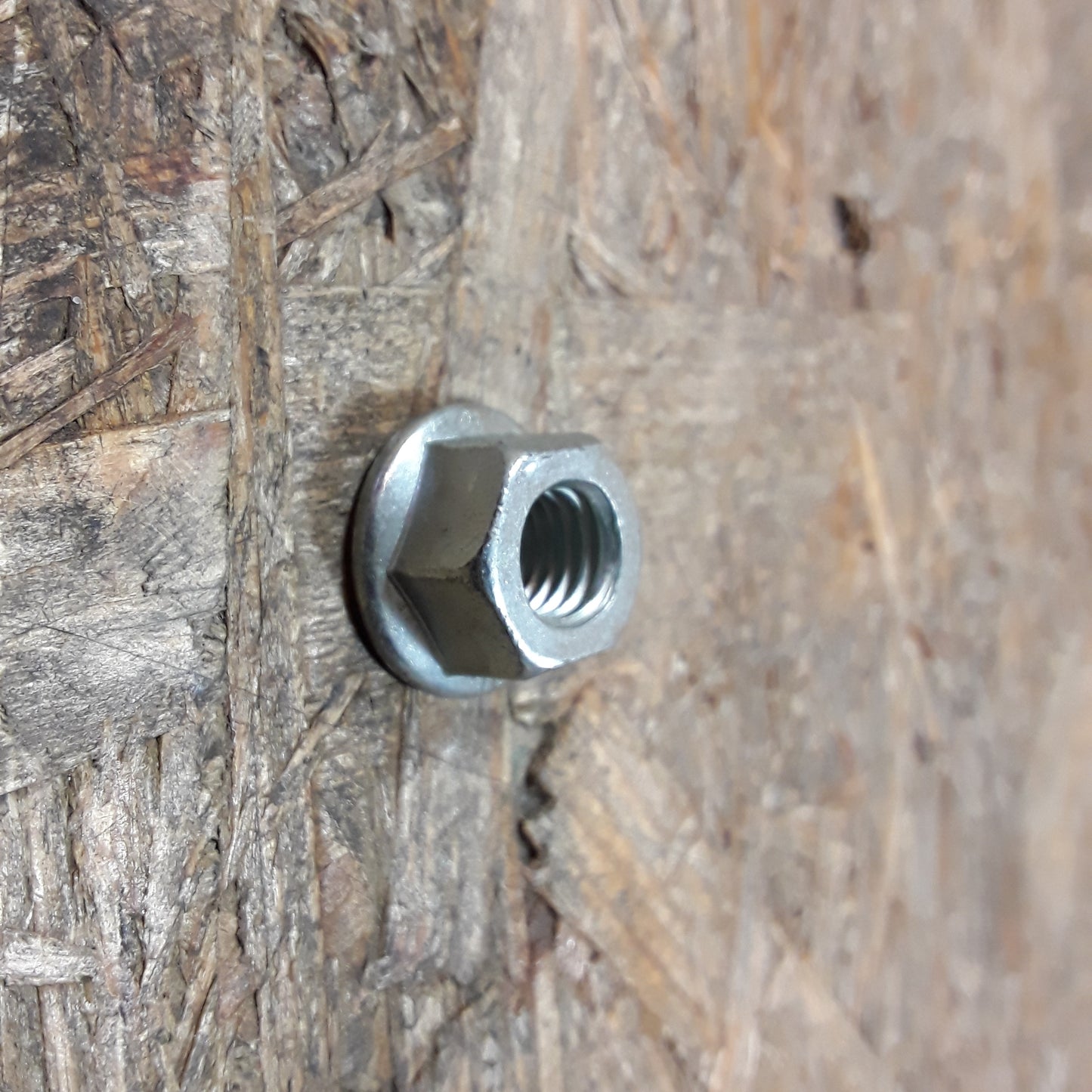 Mutter M10 Dämpferblock original GM Opel NEU