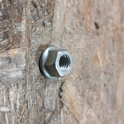 Mutter M10 Dämpferblock original GM Opel NEU