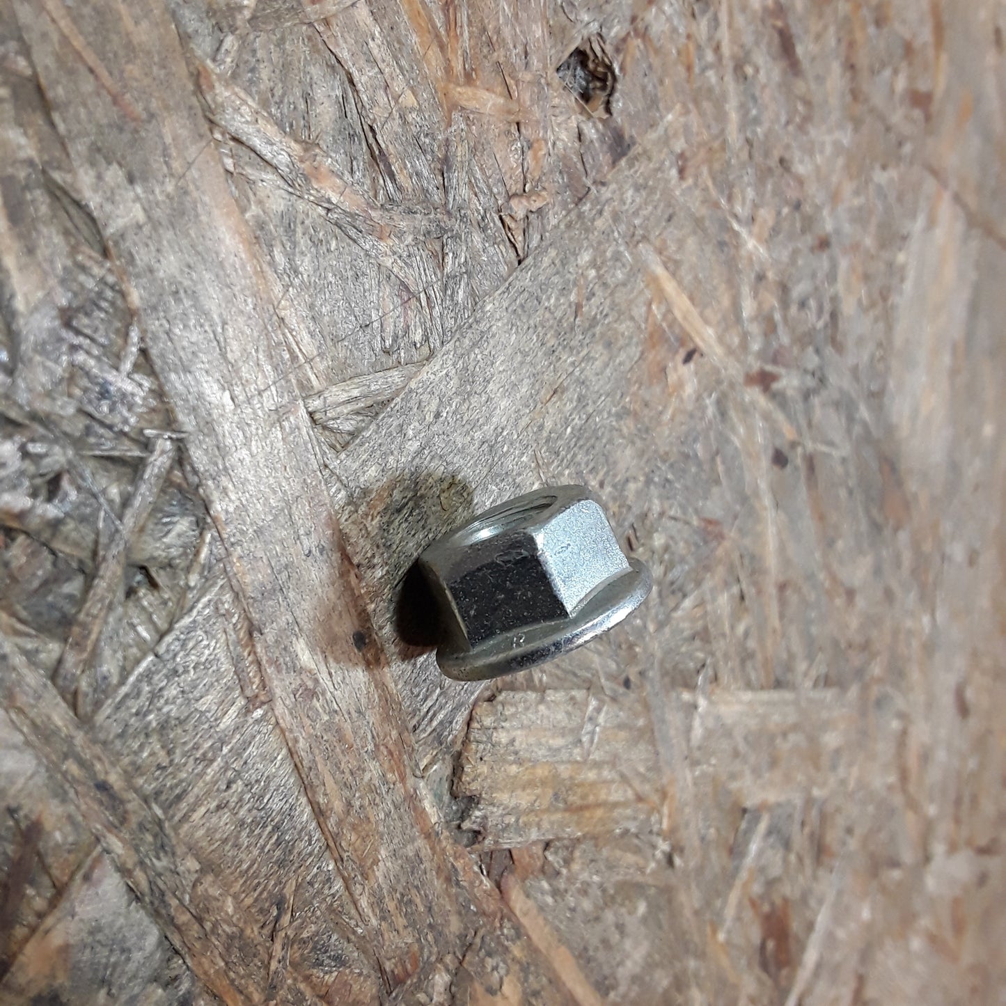 Mutter M10 Dämpferblock original GM Opel NEU