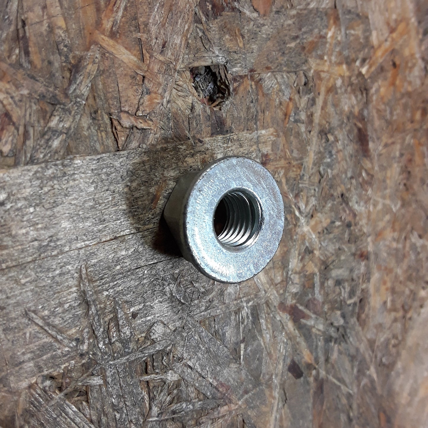 Mutter M10 Dämpferblock original GM Opel NEU