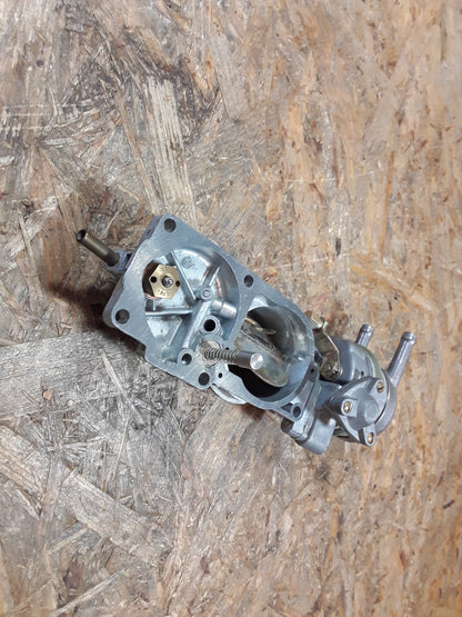 Modell leider unbekannt (Deutsche Vergasergesellschaft) Vergaser Oberteil original Opel NEU