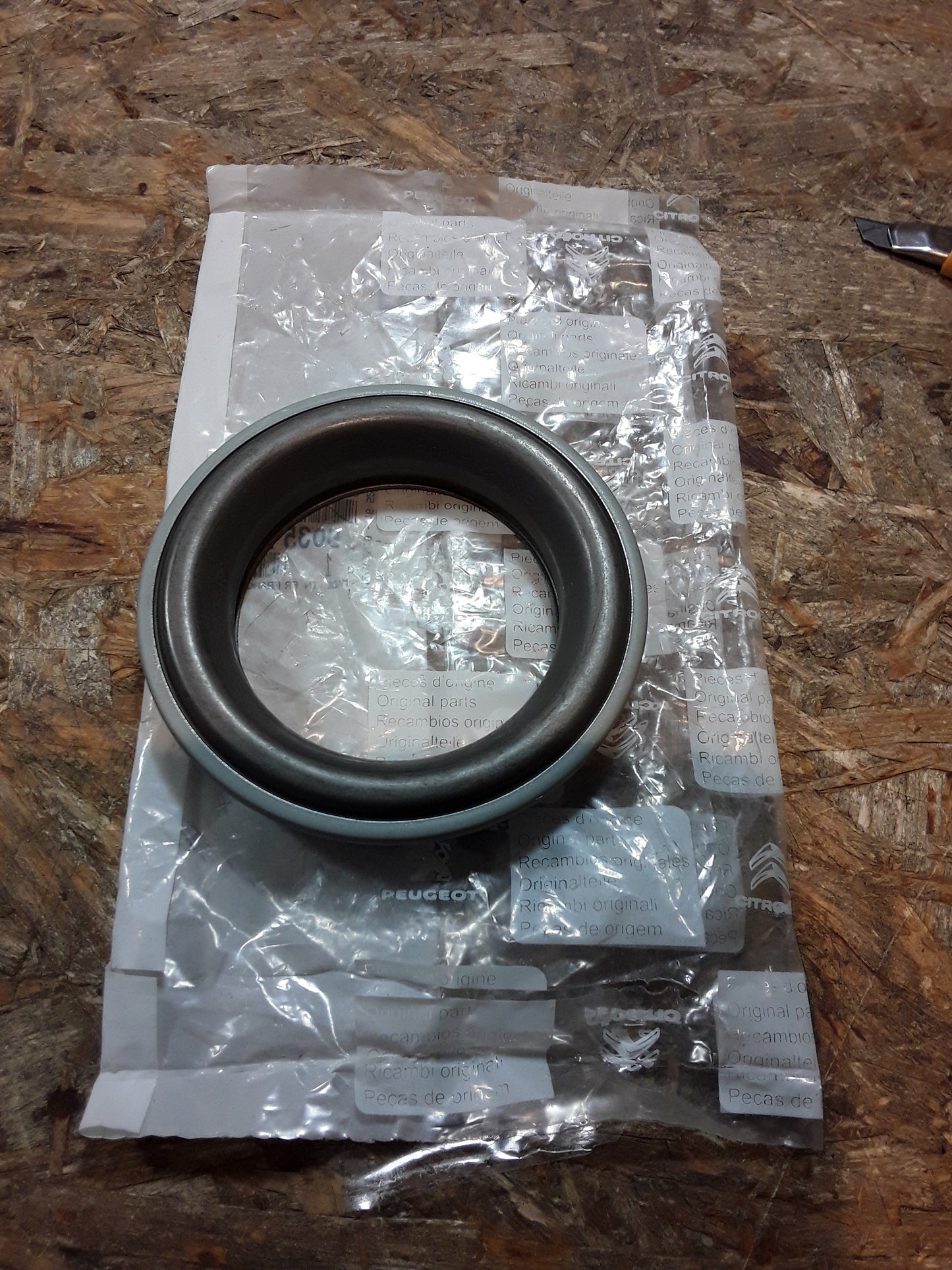 Citröen ZX,AX,Xara,Saxo Opel Crossland X Peugeot 106, 206, 207, 306, 307, 308, 309, 405, 505  Lagerung Stoßdämpfer Federbeinstützlager Peugeot GM Opel NEU