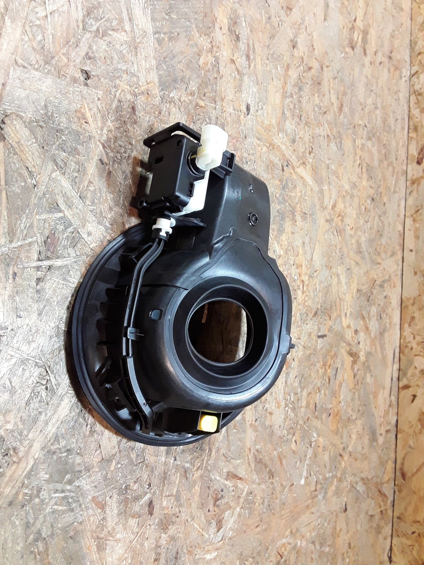Astra J Tankklappe original GM Opel NEU