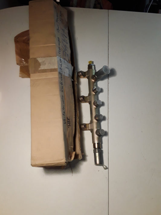 Movano A Kraftstoffeinspritzpumpe Verteilrohr original GM Opel NEU