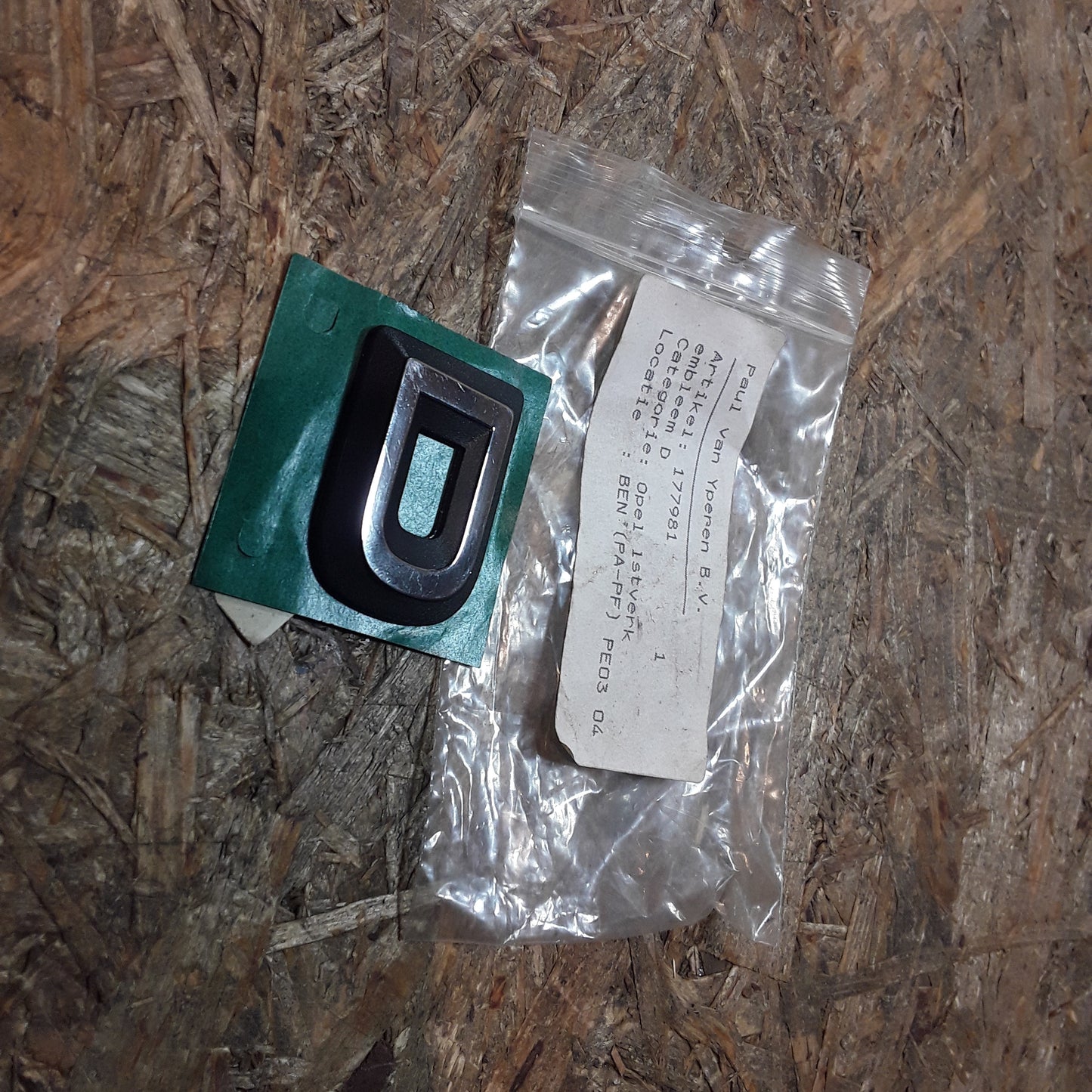 Astra G 98 Bj Emblem "D" original GM Opel NEU