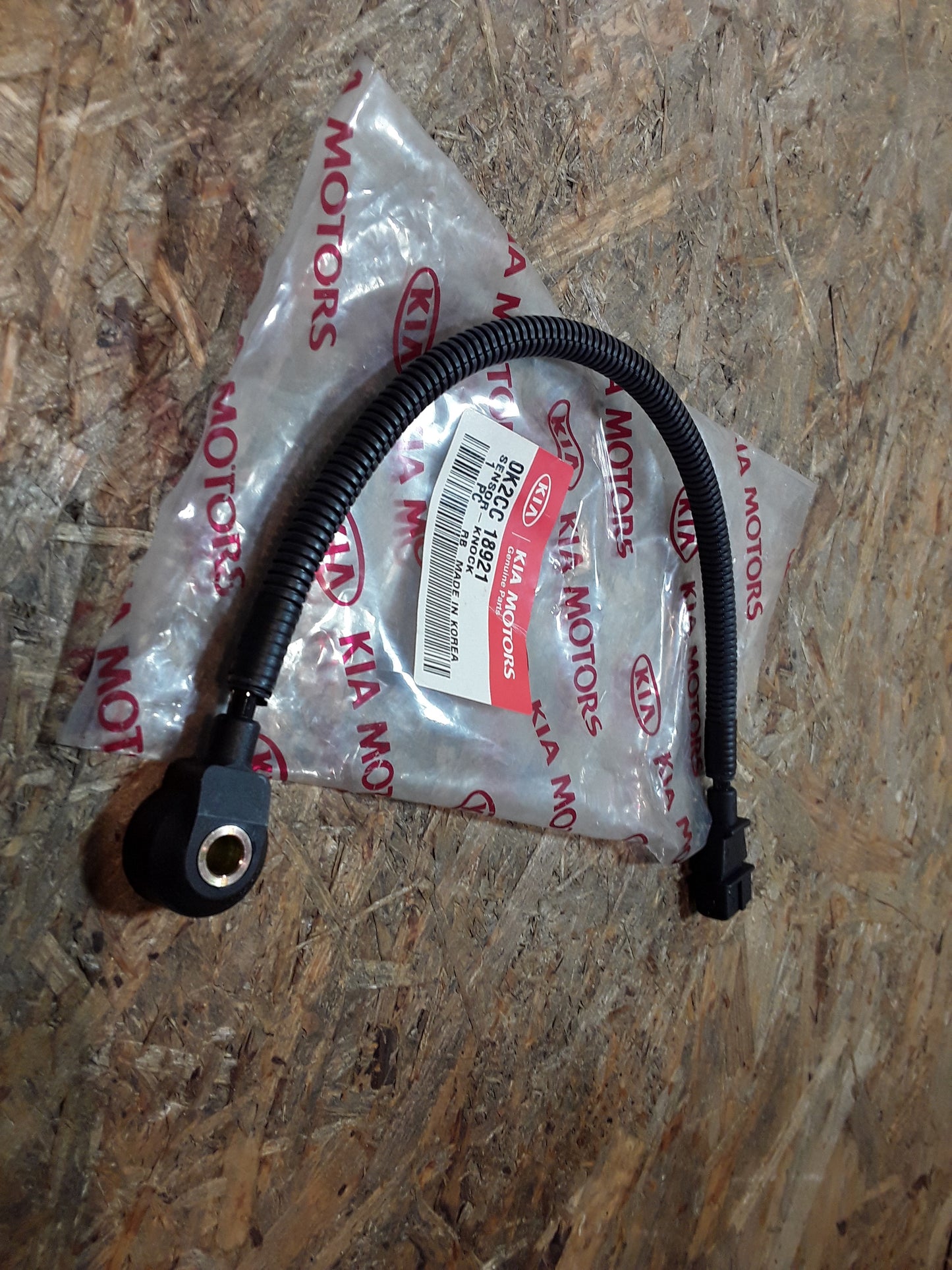 Kia Sephia Shuma Clarus Carens Klopfsensor original GM Opel NEU