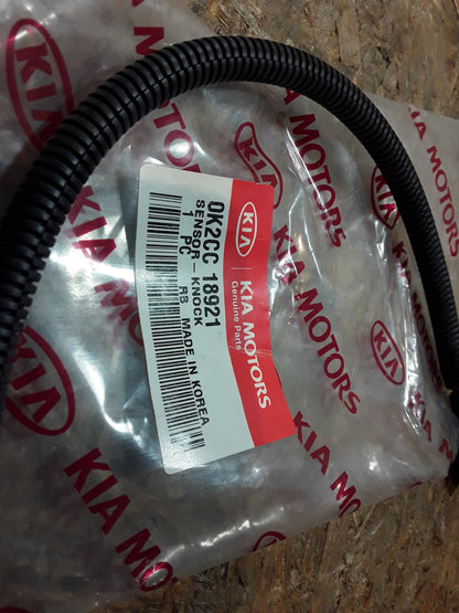 Kia Sephia Shuma Clarus Carens Klopfsensor original GM Opel NEU