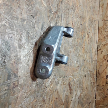 Kadett D/E Corsa A/B Halter Lichtmaschine original GM Opel NEU
