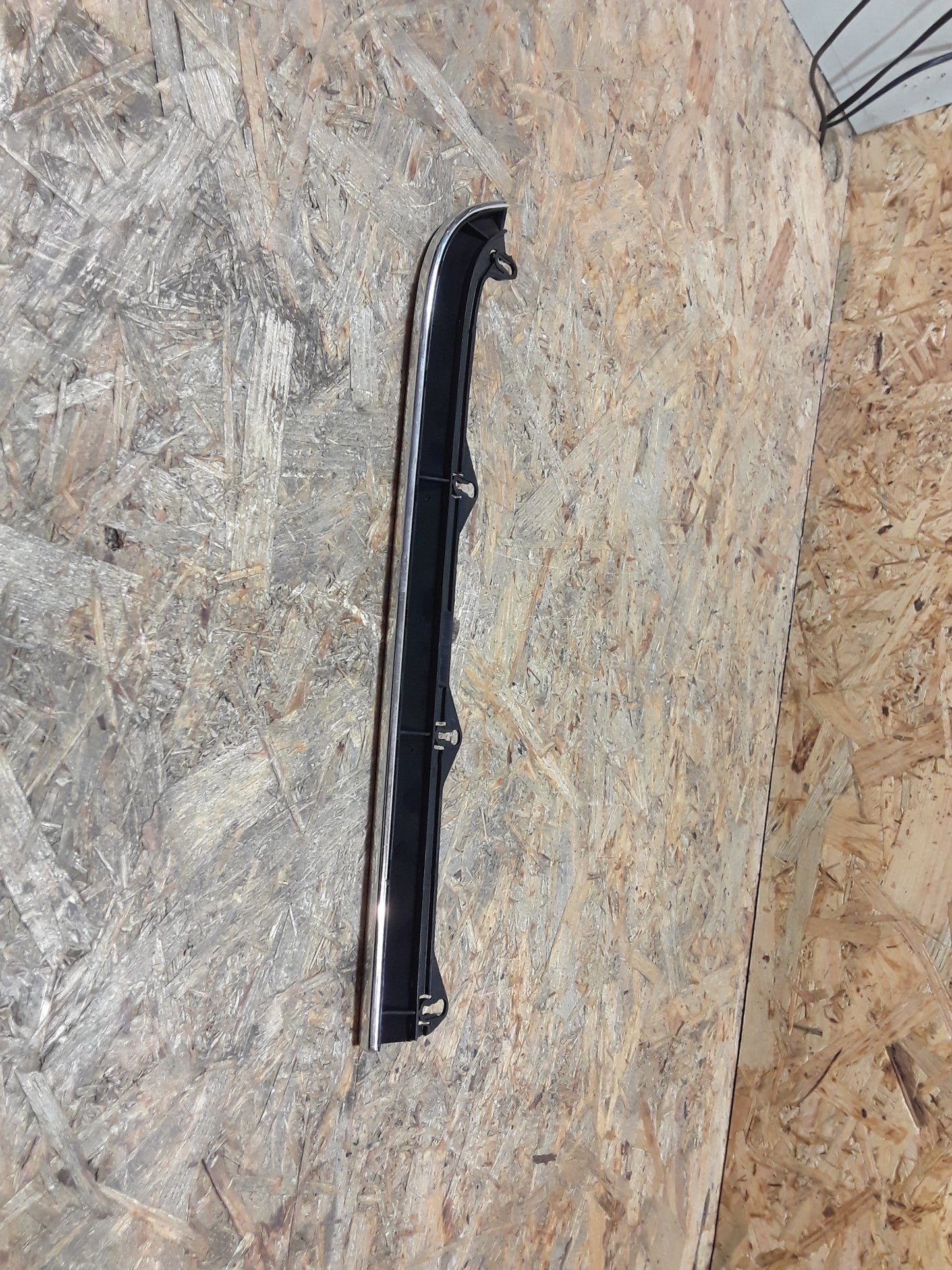 Rekord Commodore Chrom Zierleiste original GM Opel NEU